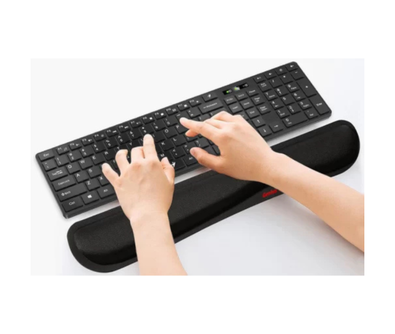 ALMOHADILLA GENIUS REPOSA MUÑECA...